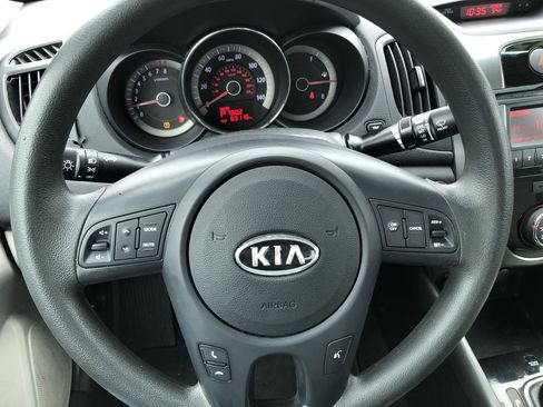 Used 2013 Kia Forte EX image 14