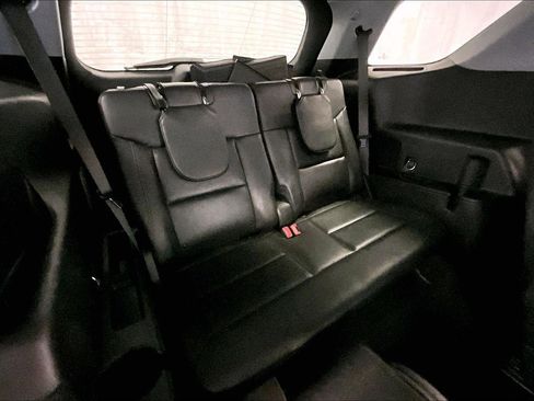 Certified 2022 Ford Explorer XLT w/ Equipment Group 202A image 27