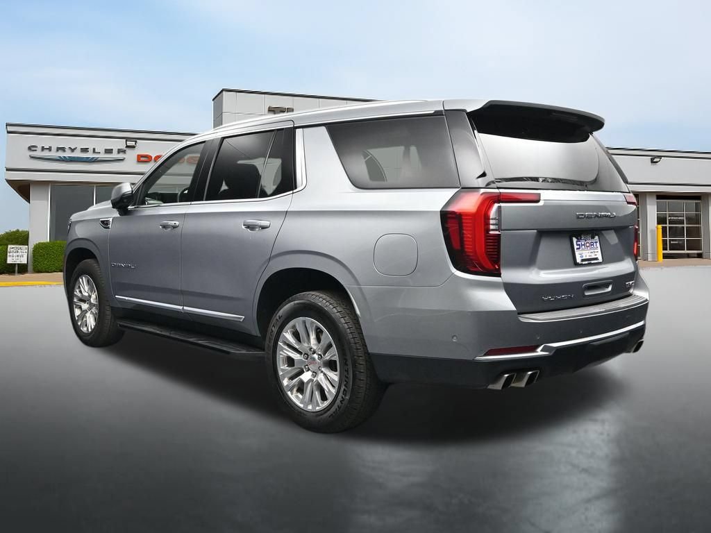 Used 2025 GMC Yukon Denali AWD/4WD image 3