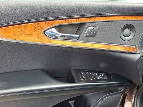 Used 2019 Lincoln Nautilus Reserve w/ Drivers Assistance Package image 13