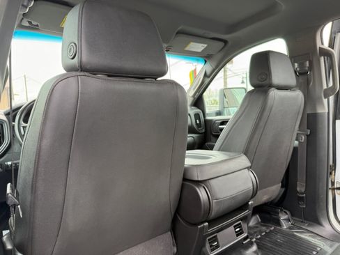 Used 2024 Chevrolet Silverado 3500 W/T w/ Snow Plow Prep Package AWD/4WD image 19