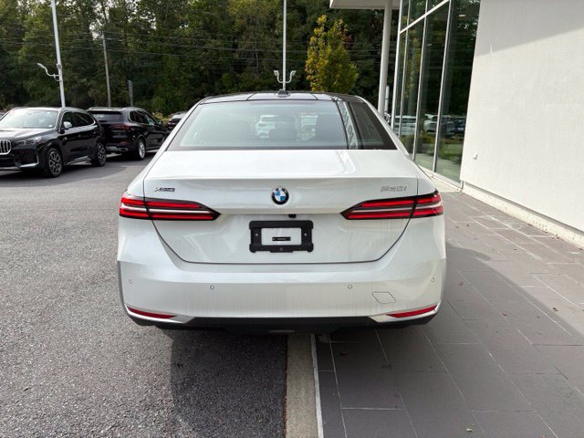 Certified 2026 BMW 530i xDrive w/ Executive Package AWD/4WD image 8