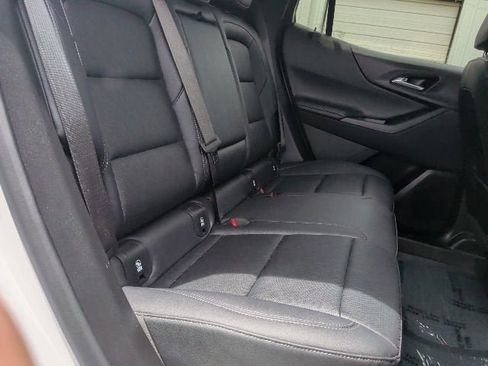 Used 2025 Chevrolet Equinox LT w/ Convenience Package II AWD/4WD image 16