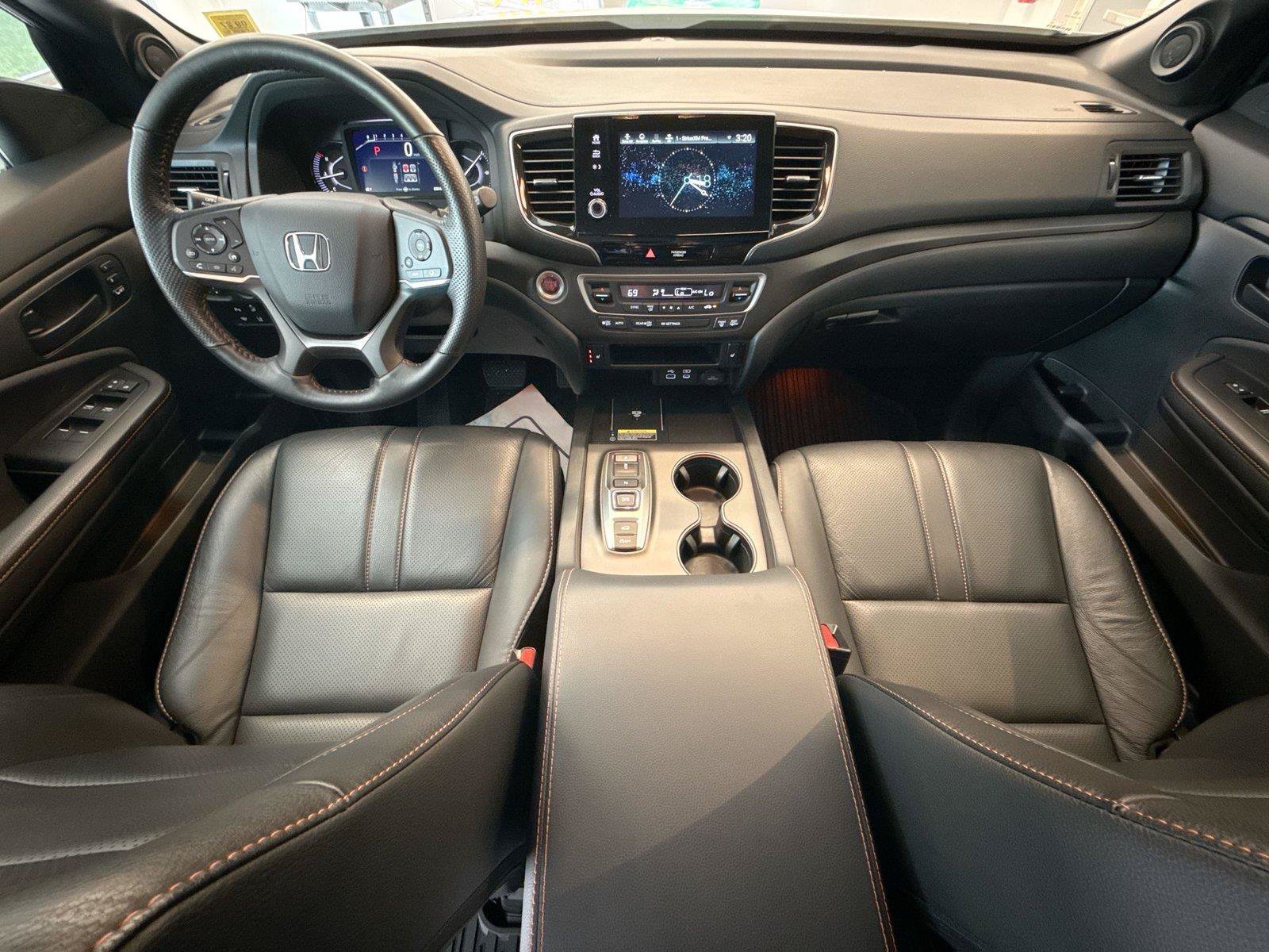 Used 2024 Honda Passport TrailSport image 22