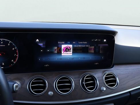 Certified 2023 Mercedes-Benz E 350 Sedan image 21
