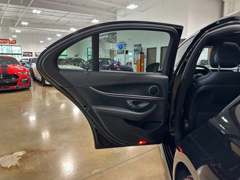 Used 2020 Mercedes-Benz E 350 Sedan image 32