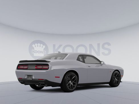 Used 2019 Dodge Challenger R/T Scat Pack image 4