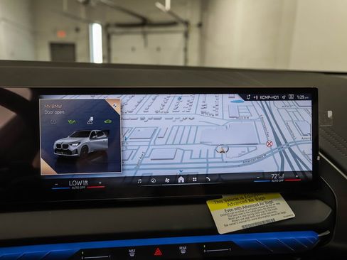 Used 2025 BMW X3 xDrive30i w/ Premium Package image 15