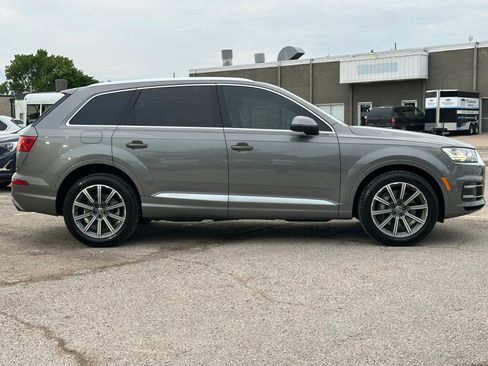 Used 2018 Audi Q7 3.0T Premium Plus w/ Premium Plus Package image 8