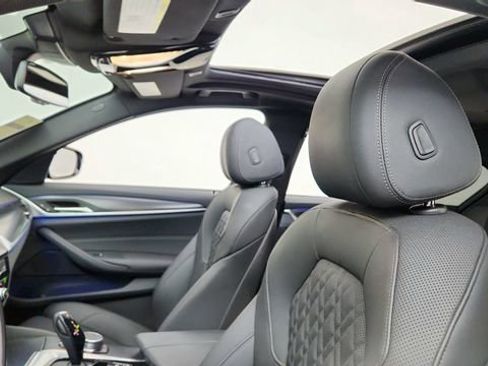 Used 2023 BMW 530i w/ M Sport Package image 31