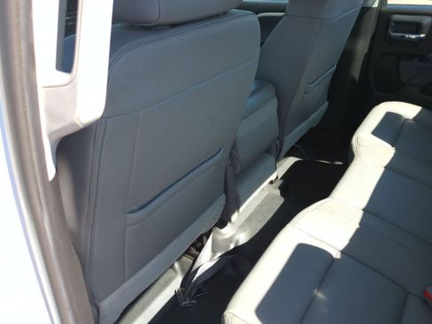 Used 2018 Chevrolet Silverado 1500 W/T w/ Trailering Package AWD/4WD image 18