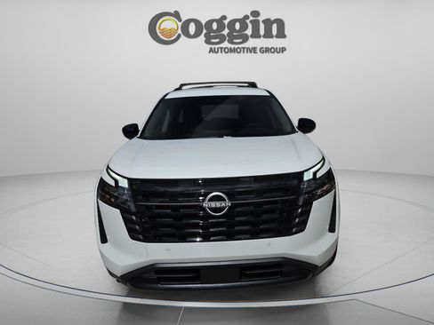 New 2026 Nissan Pathfinder SV AWD/4WD image 8