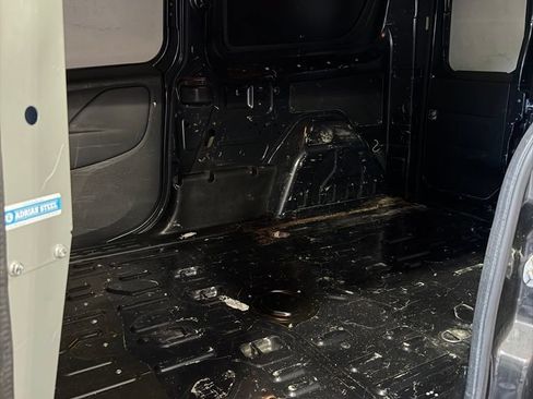 Used 2018 RAM ProMaster City Tradesman FWD image 11