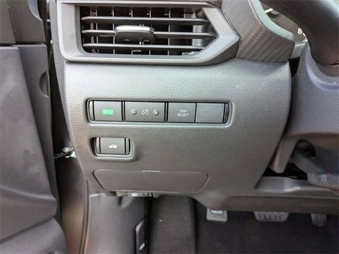 New 2025 Nissan Sentra S image 16