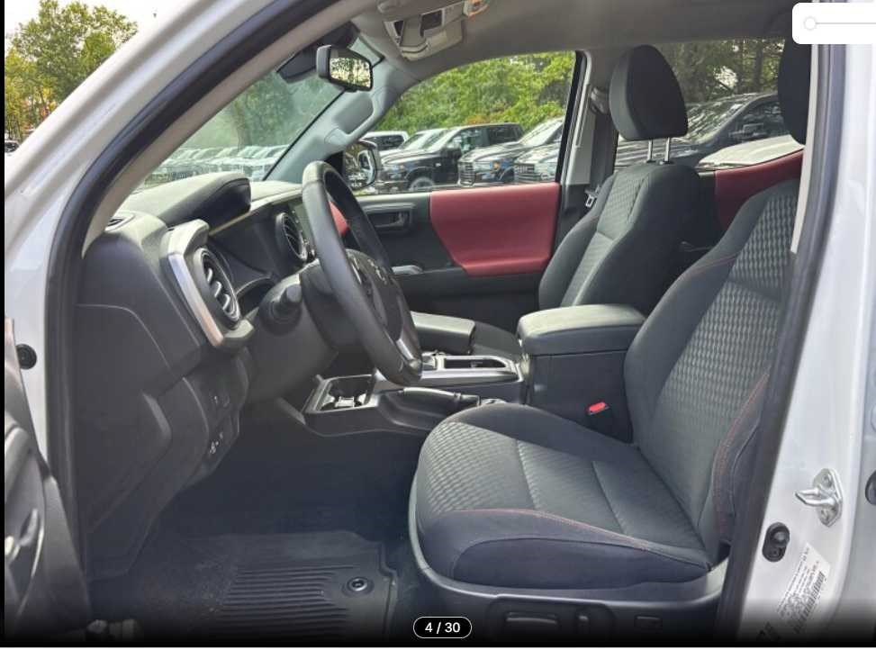 Used 2023 Toyota Tacoma SR5 w/ Black Out Package (TMS) AWD/4WD image 6