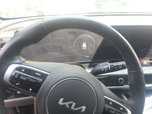 Used 2025 Kia Sportage X-Pro Prestige AWD/4WD image 3