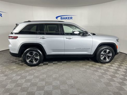 Used 2022 Jeep Grand Cherokee Limited 4xe AWD/4WD image 10