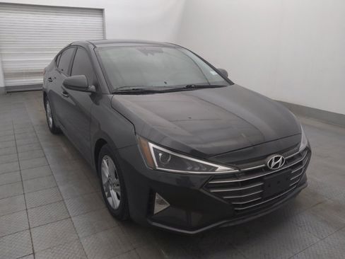 Used 2020 Hyundai Elantra SEL image 13
