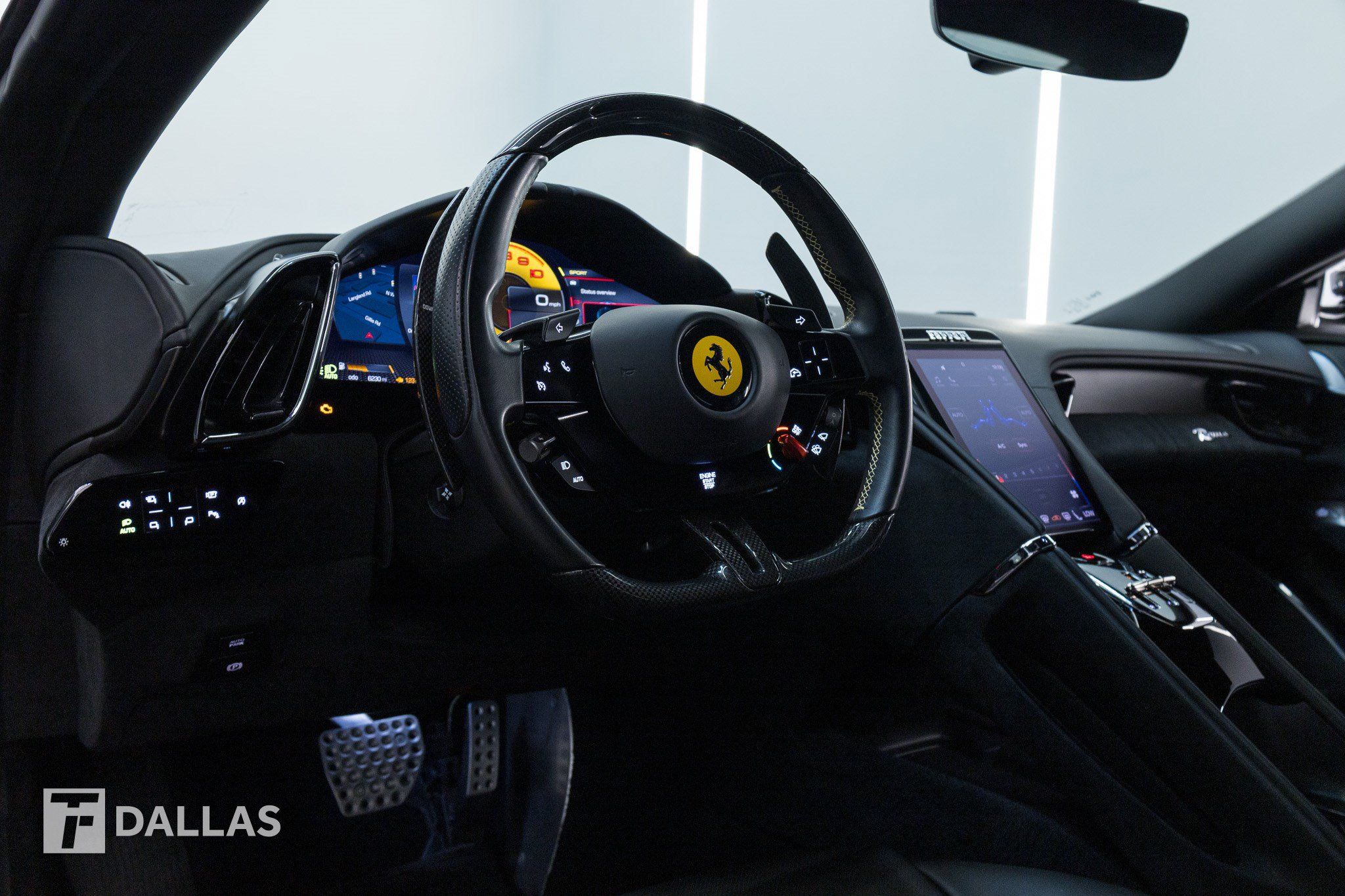 Used 2023 Ferrari Roma RWD image 4