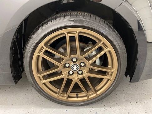 Certified 2024 Toyota Corolla SE image 9