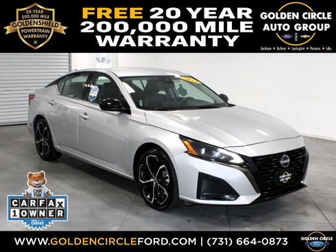 Used 2024 Nissan Altima 2.5 SR image 1