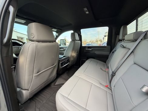 New 2026 GMC Sierra 2500 SLT w/ SLT Premium Package image 36