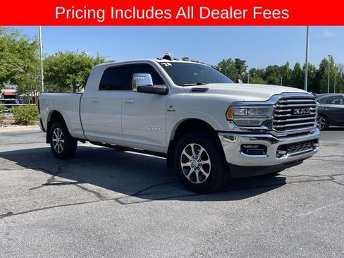Used 2024 RAM 3500 Limited AWD/4WD image 7
