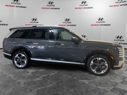 New 2026 Hyundai Palisade Limited image 3