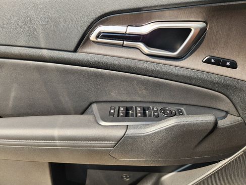 New 2026 Kia Sportage X-Line w/ X-Line Technology Package image 17