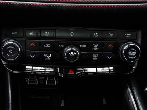 Used 2025 Dodge Durango R/T AWD/4WD image 26