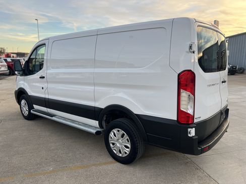 Used 2023 Ford Transit 250 Low Roof w/ Exterior Upgrade Package image 4