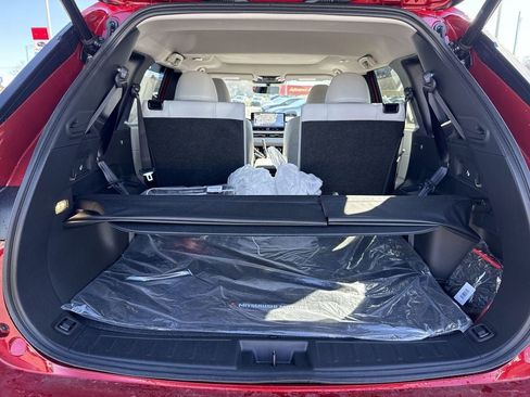 New 2025 Mitsubishi Outlander SE image 50