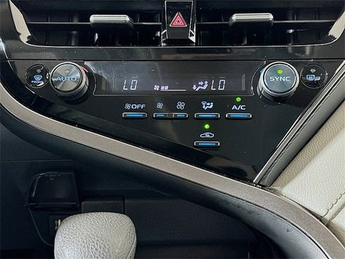 Used 2023 Toyota Camry LE image 16