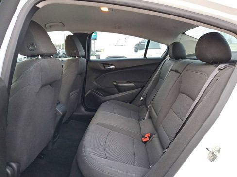 Certified 2017 Chevrolet Cruze LT image 27