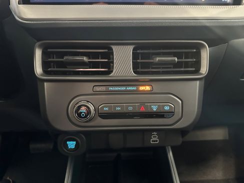 New 2025 Ford Maverick XLT w/ XLT Luxury Package image 52