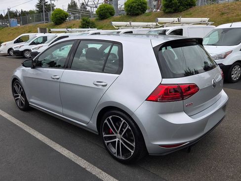 Used 2017 Volkswagen GTI Sport FWD image 5