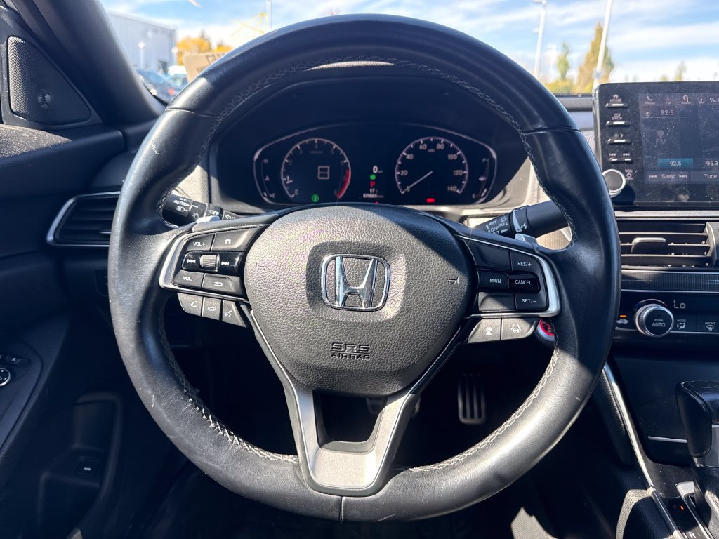 Used 2018 Honda Accord Sport image 18