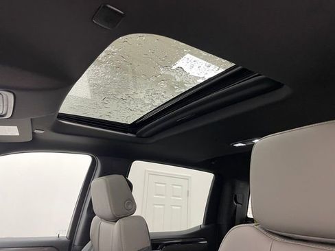 New 2026 Chevrolet Silverado 1500 ZR2 image 8