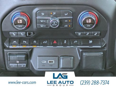 Used 2019 Chevrolet Silverado 1500 High Country w/ Technology Package image 16