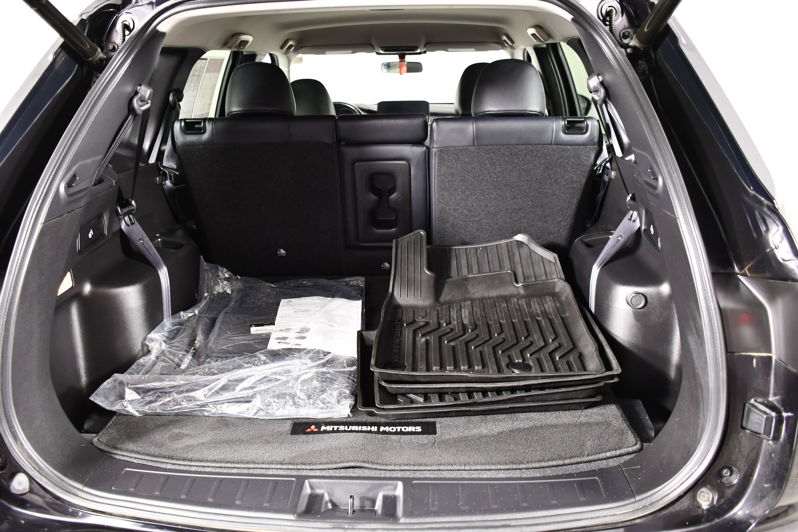 Used 2024 Mitsubishi Outlander SE AWD/4WD image 46