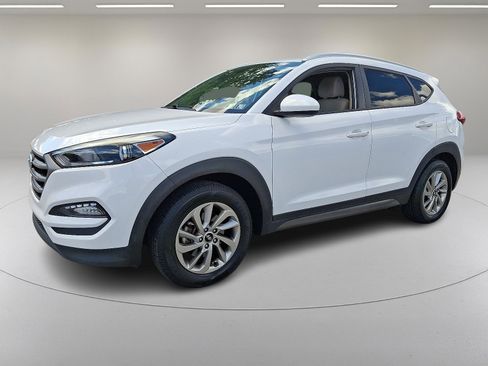 Used 2016 Hyundai Tucson SE w/ Option Group 02 image 5
