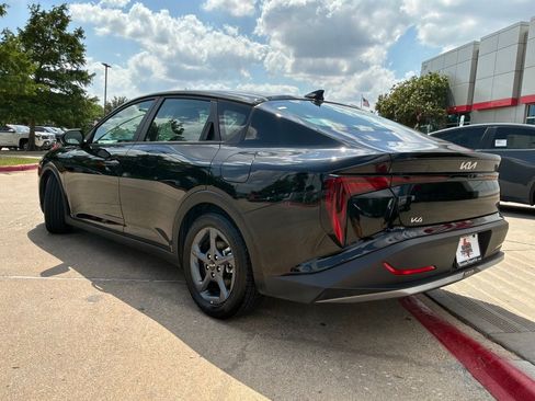 Used 2025 Kia K4 FWD image 8