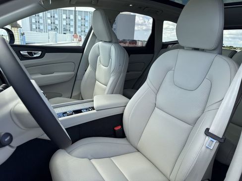 New 2025 Volvo XC60 T8 Ultra w/ Protection Package Premier image 19