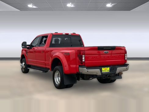 Used 2021 Ford F350 Lariat w/ Lariat Ultimate Package AWD/4WD image 3