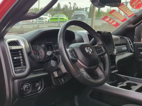 Used 2024 RAM 3500 Big Horn w/ Sport Appearance Package AWD/4WD image 12