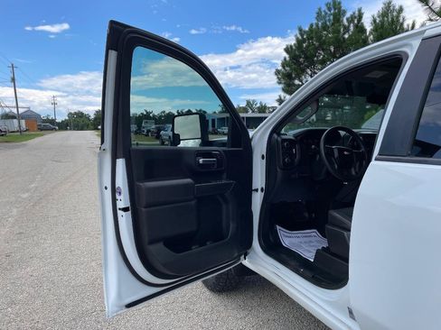 Used 2023 Chevrolet Silverado 2500 W/T w/ WT Convenience Package AWD/4WD image 16