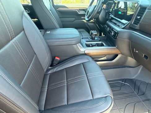 New 2026 Chevrolet Silverado 1500 High Country image 13