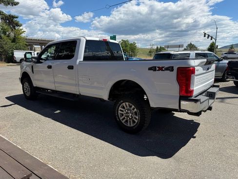 Used 2019 Ford F350 XLT AWD/4WD image 6