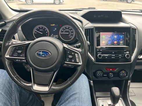 Used 2022 Subaru Forester Premium image 16