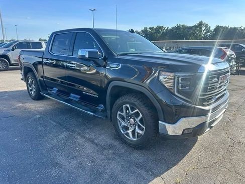 Used 2024 GMC Sierra 1500 SLT w/ SLT Premium Plus Package AWD/4WD image 1